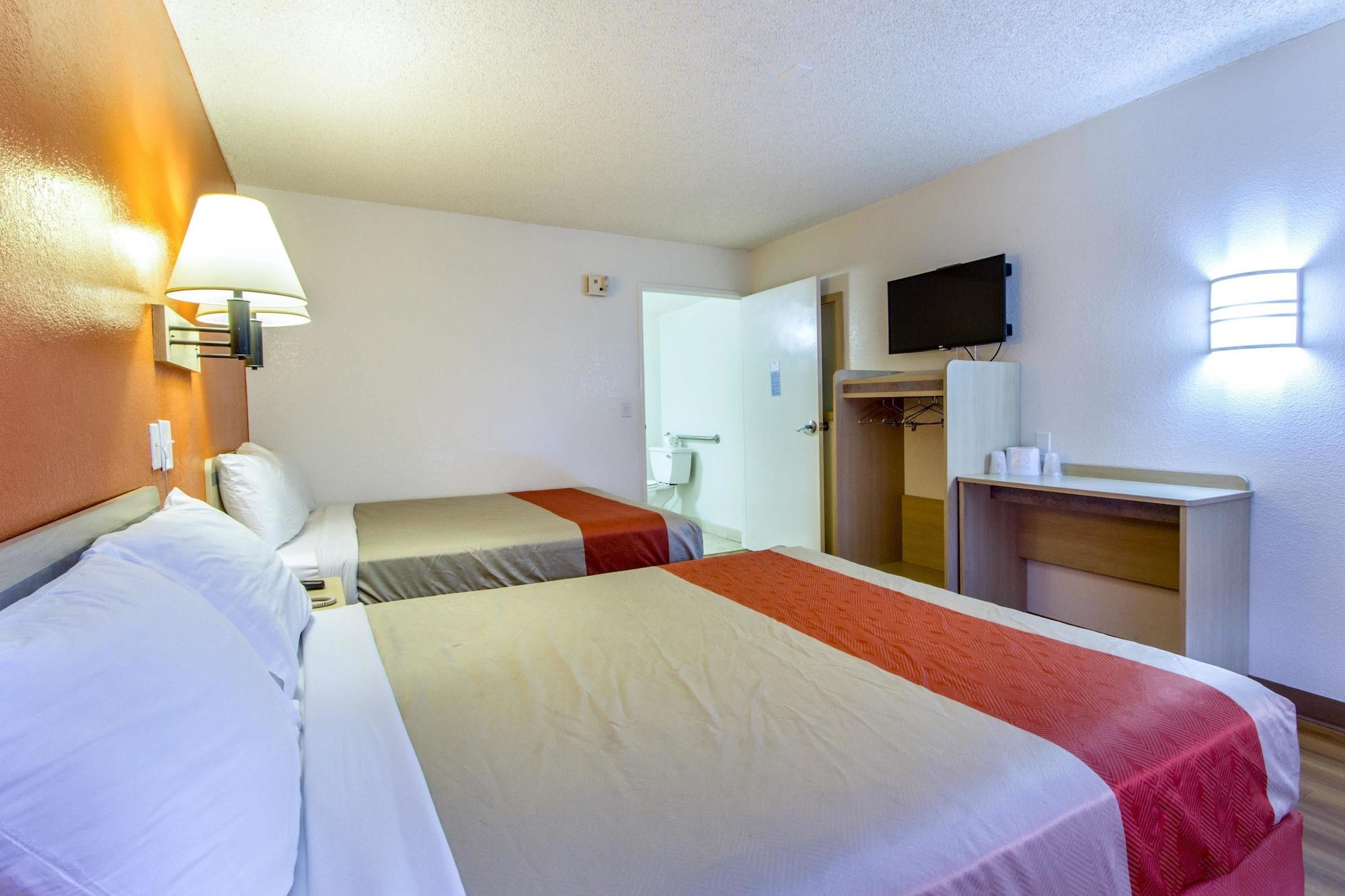 Motel 6-Phoenix, AZ - Airport - 24th Street Buitenkant foto