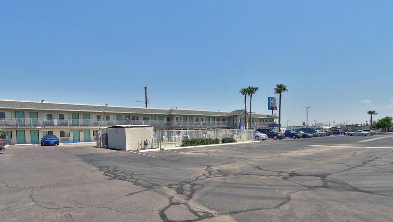 Motel 6-Phoenix, AZ - Airport - 24th Street Buitenkant foto