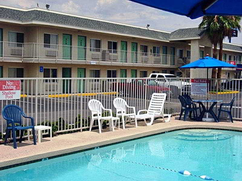 Motel 6-Phoenix, AZ - Airport - 24th Street Buitenkant foto